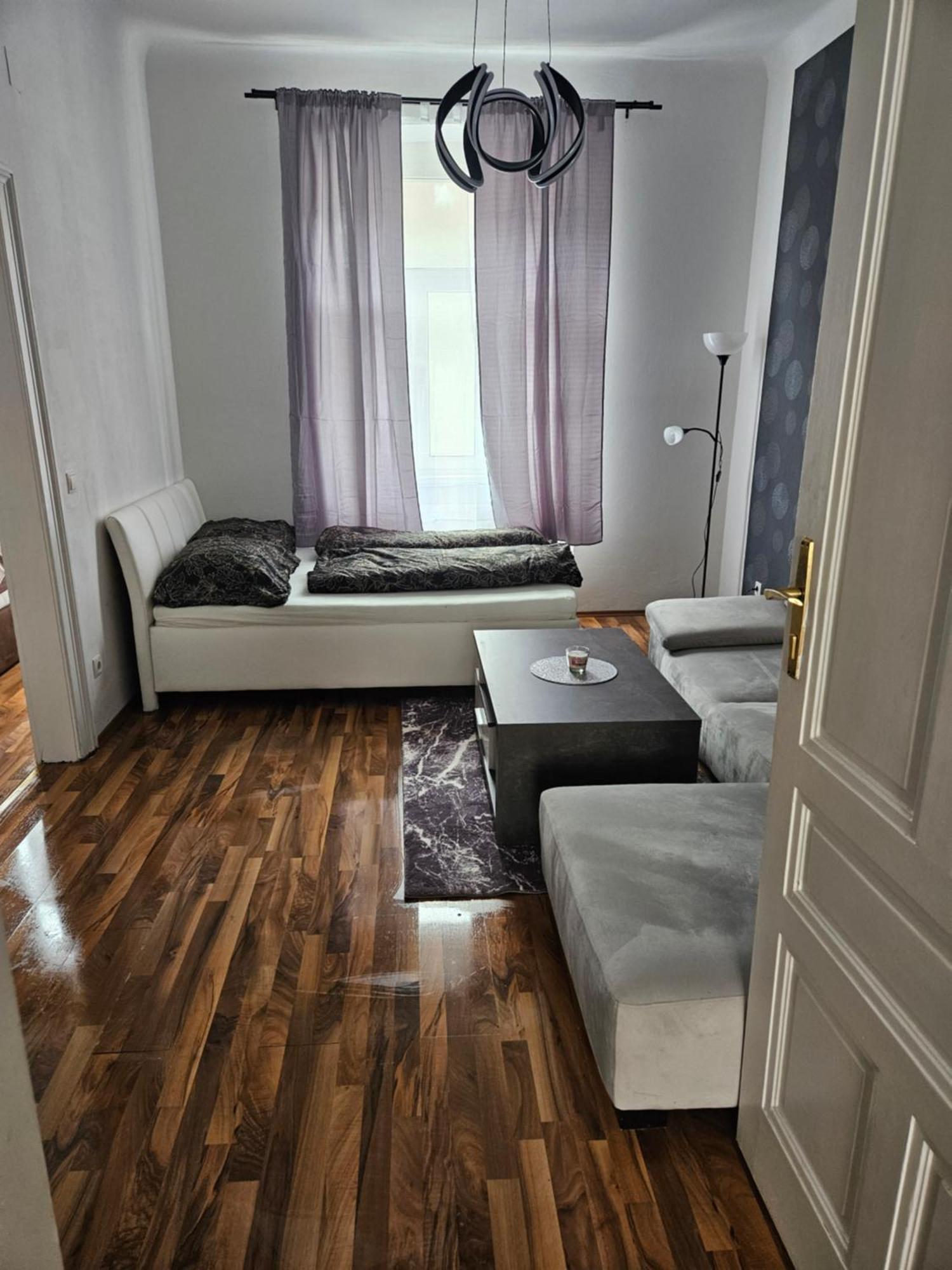 Apartament Gold Appartman Wiedeń Zewnętrze zdjęcie